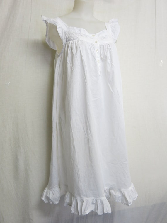 Old Fashioned White Cotton Nightgown Small