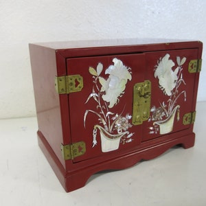 Chinese Red Lacquer Chest Jewelry Box Box Red Mother of Pearl