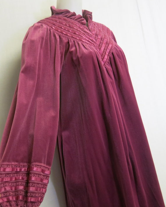 1970s Velvet Loungewear Robe: Dusty Rose Velour Kaftan, Ribbon