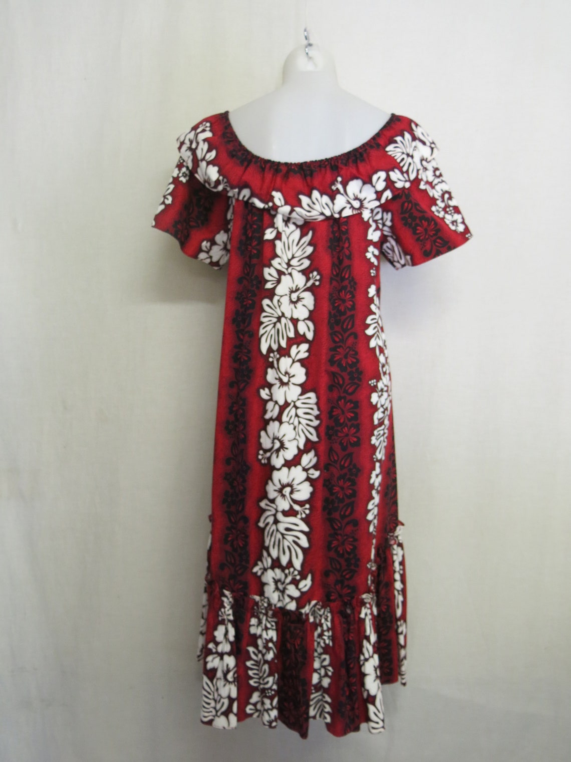 hawaiian muumuu cotton