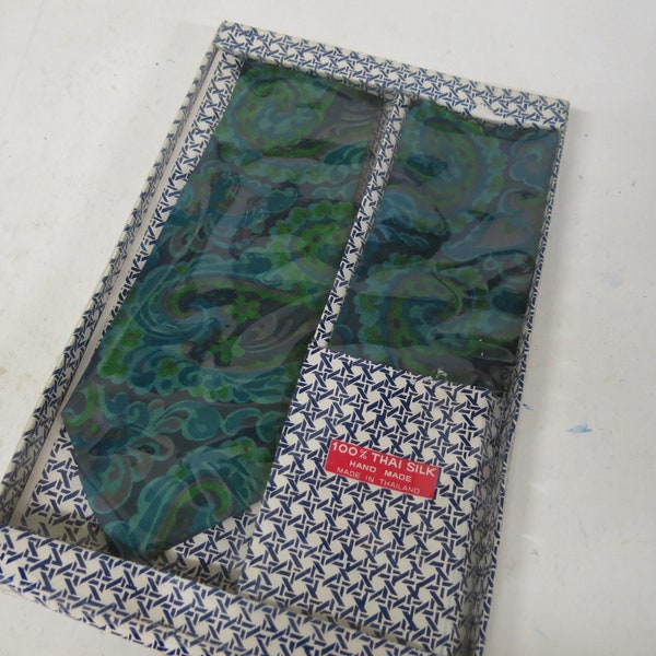 Thai Silk Necktie and Handkerchief Turquoise Paisley New in Box 1960's