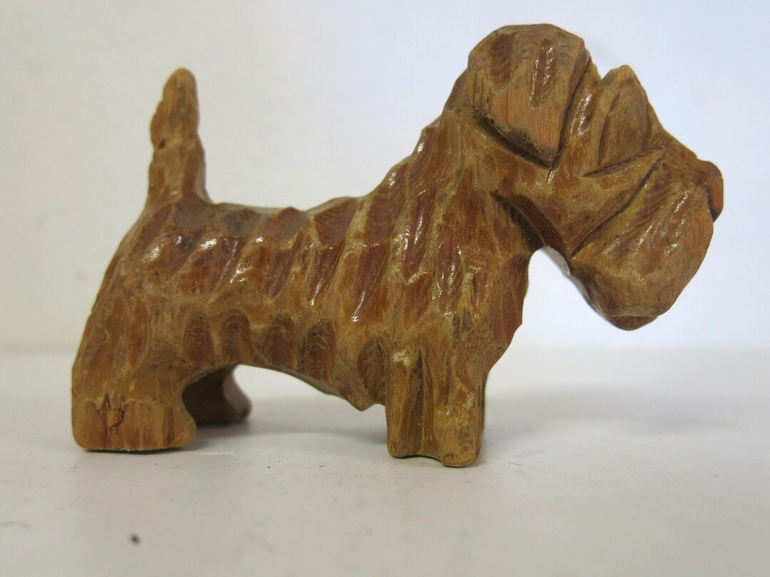 スコッティドッグの置物、手彫りの木製犬 - Etsy 日本