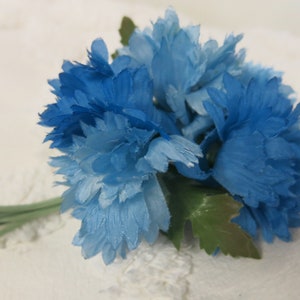 Vintage Silk flower Bouquet  corsage Flowers Millinery Blue Bachelors Buttons 1950s