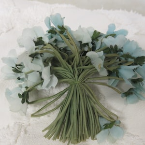 Vintage flower Bouquet  corsage Flowers Millinery 1930s