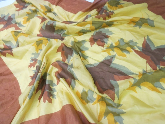 Rare Vera Neumann Silk Scarf Big Flowers Head Wra… - image 9