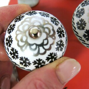 White Ceramic Drawer Knobs: Floral Silver & Blue Accent