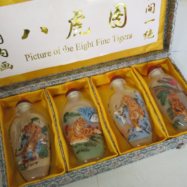 Vintage Chinese Tiger Snuff Bottles Boxed Set Tigers