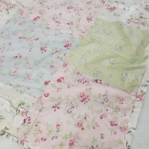 Shabby Chic Floral Pillow Sham Regular Cabbage Roses Cottage Country Eyelet Standard/Regular Simply Shabby
