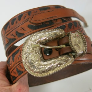 Montana Silversmiths Tooled Leather Western Belt: Silver Overlay