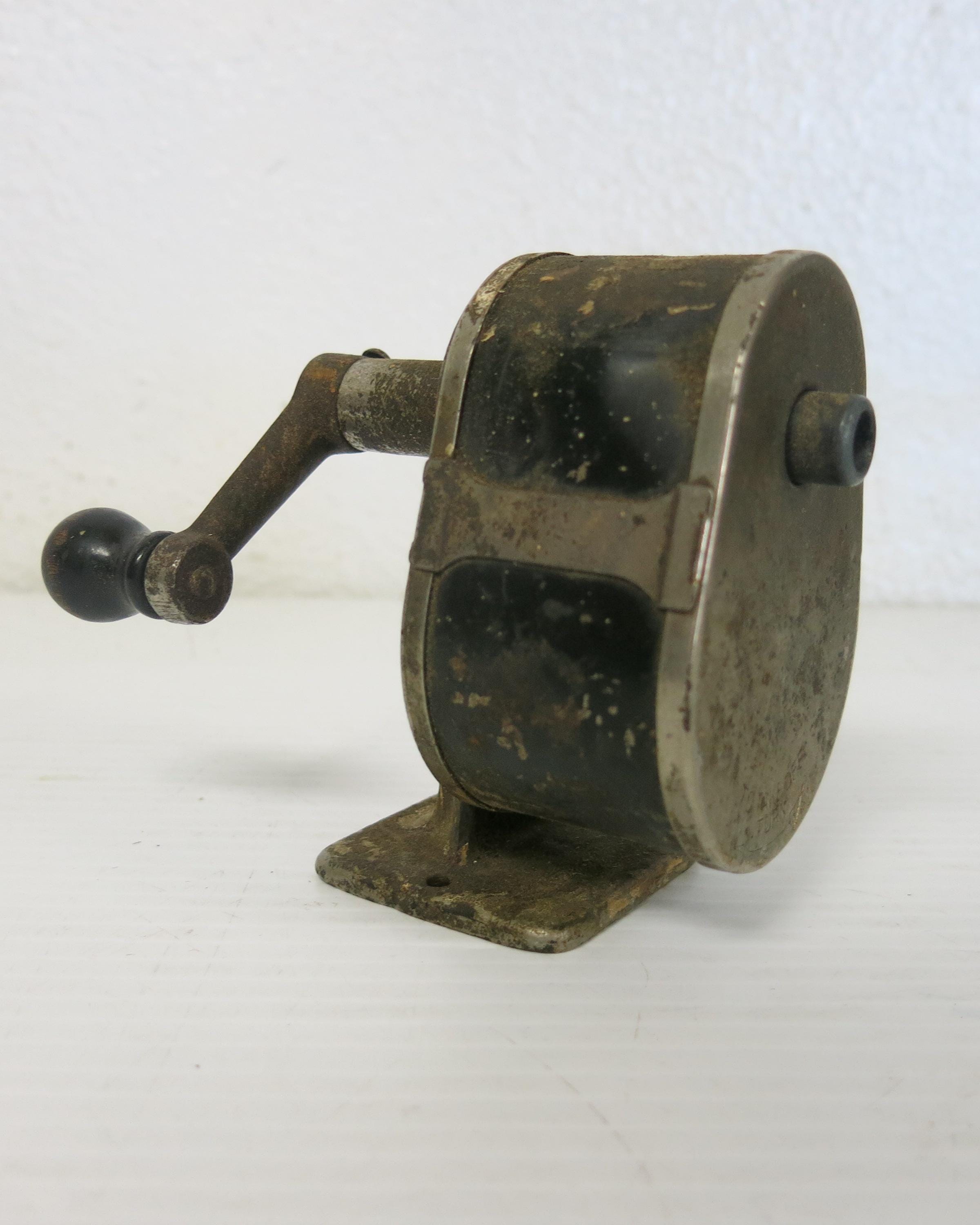 Boston pencil sharpener - Etsy 日本