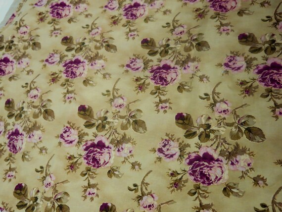Vintage Cotton Pillowcases /Shams Roses Cottage Floral  Pillowcases Set of 2