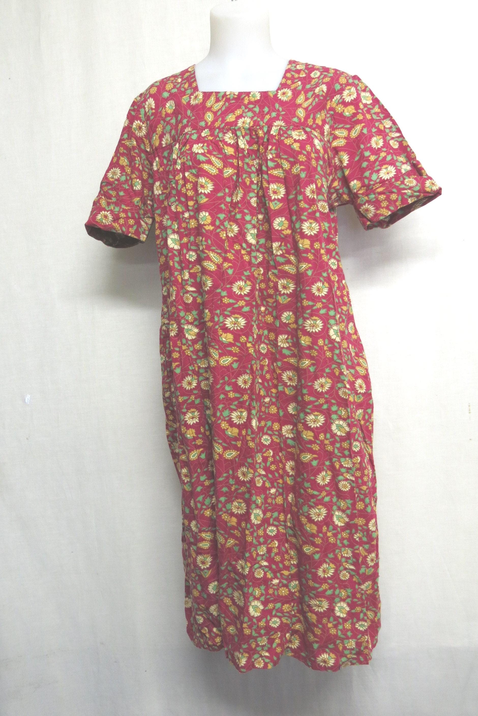 mumu dress old lady Can one truly be an hag without owning at least one muumuu? : r/oldhagfashion muu muu lounge dress Cotton Floral House Dress: Loose