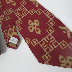 Jim Thompson Silk Necktie Thai Silk Tie Burgundy