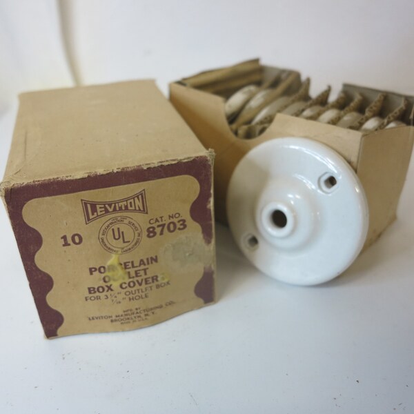 Leviton porcelain Outlet Box Cover round vintage Original Package set of 10