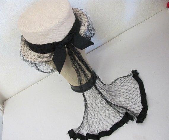 Mrs Maisel Hat Mid Century Straw Hat with Netting… - image 2