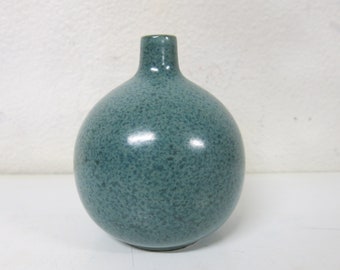 Mid Century Japanese Pottery Vase Japanese Art Pottery