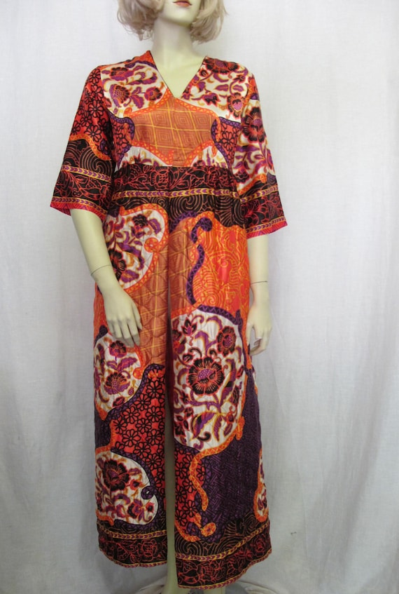 1960's Mod Robe Mad Men House Dress Satin Robe Qui