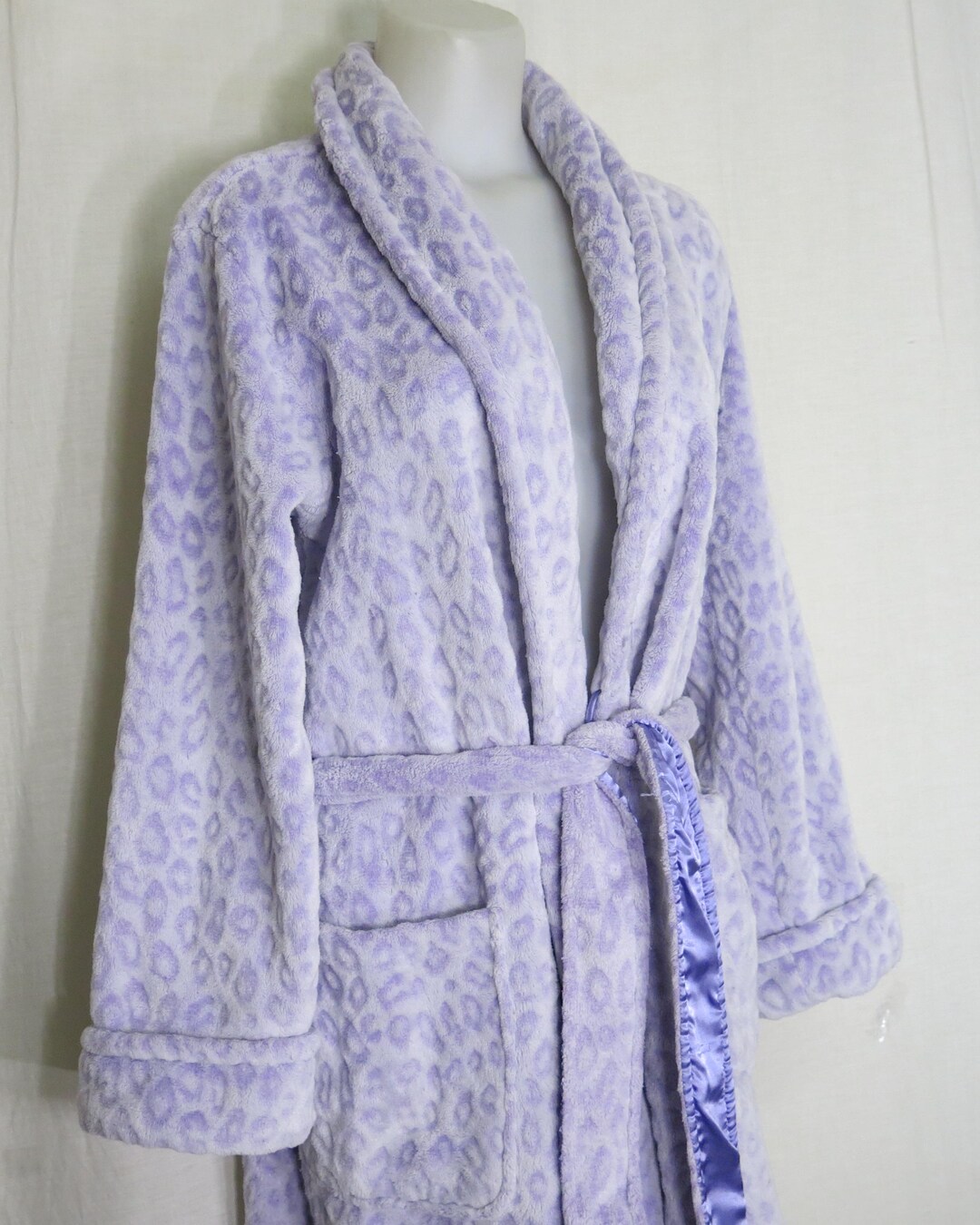 Ric Rac Plush Robe Plush Robe Oscar De La Renta Robe Neiman Marcus S/M Lavender - Etsy