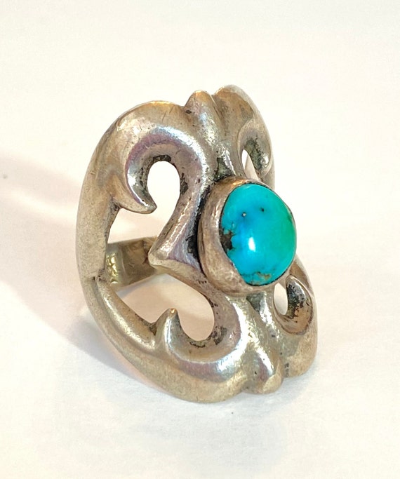 Vintage NAVAJO Turquoise Ring Sand Cast Sterling … - image 3