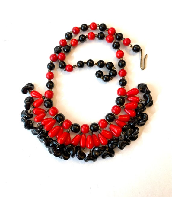 Vintage Art Deco Necklace Red & Black Art Glass F… - image 5