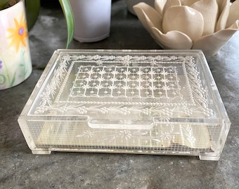 Vintage Art Deco Lucite Jewelry Box Etched Flowers Antique 1920 Mirror Dresser Vanity Trinket Ring Box Hinged Lid 4 Legs Estate Gift for Her