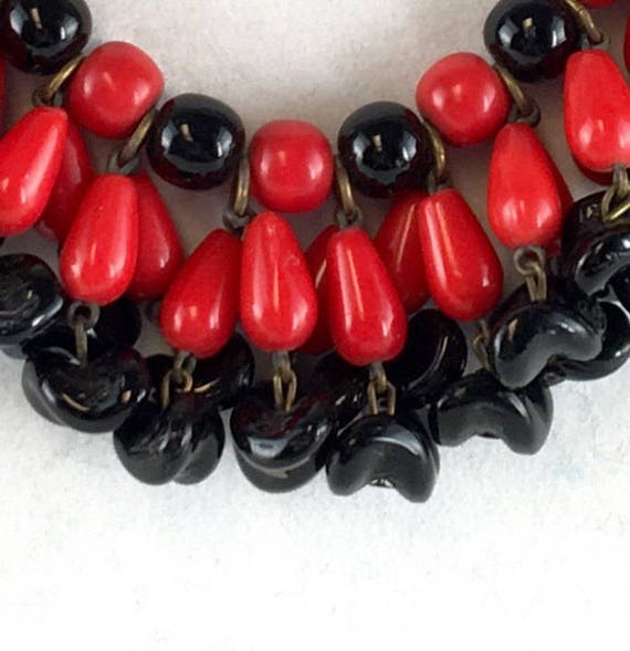 Vintage Art Deco Necklace Red & Black Art Glass F… - image 9