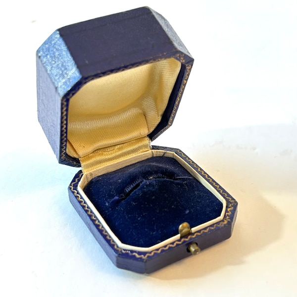 Antique Victorian Ring Box Royal Blue w Gold Trim Edwardian Jewelry Display Wedding Engagement Proposal Ring Box Push Button Estate Gift