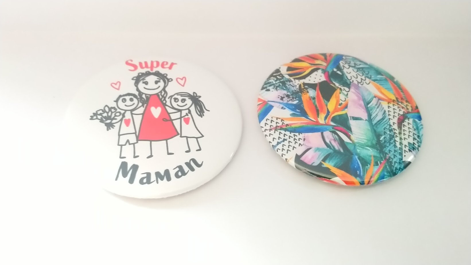 Lot 2 Magnets 56mm Super Maman
