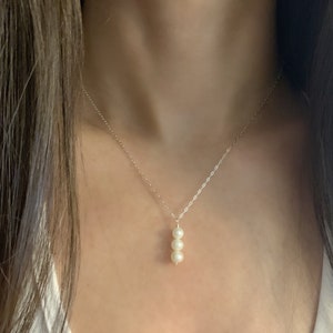 Minimalist White Freshwater Pearl Pendant Charm Necklace, Sterling Silver Dainty Chain, Simple, Minimal, Boho, Everyday Jewelry,Gift for Her