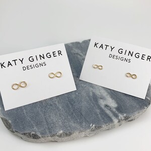 Minimalist Infinity Studs, Minimal Gold Stud Earrings, Wire Earrings, 14K Gold Fill, Simple, Dainty, Everyday Jewelry