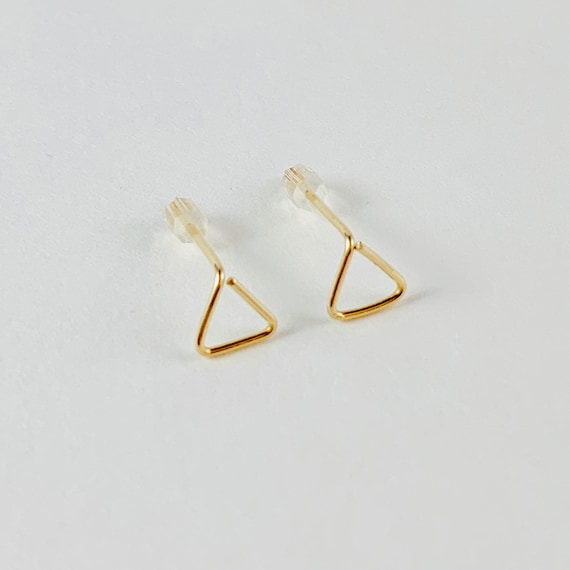 Simple wire geometry triangle Stud Earrings