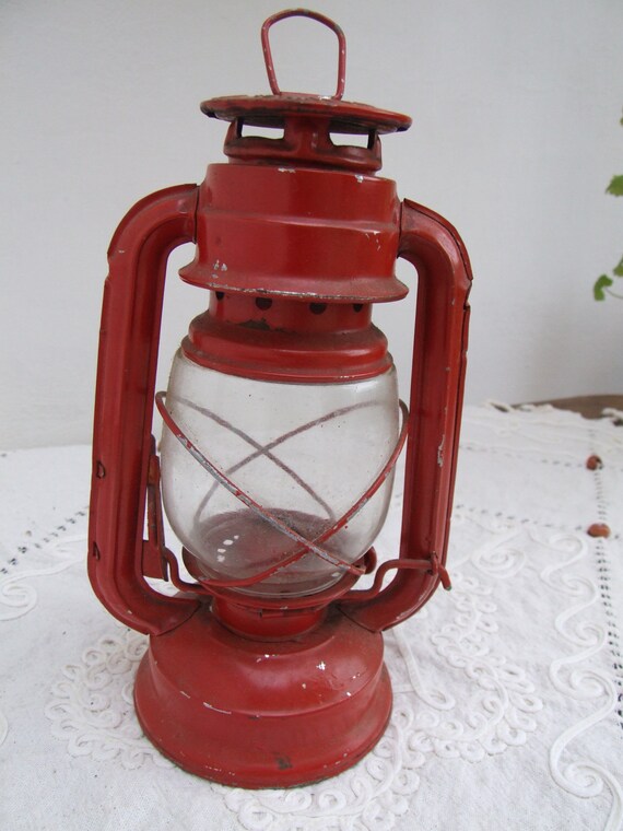 Small Kerosene Lantern Hurricane Lantern Oil Lamp 8 Inch Indoor