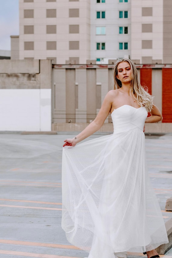 engagement rental dress near me White Strapless Gown | RENTAL Dress | Photoshoot Dress | Engagement | Elopement | Styled Shoot | Photography | Tulle