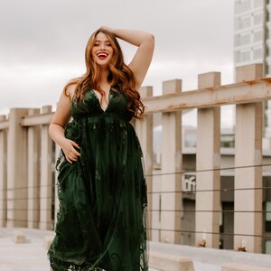 dark green dress engagement photos green dress couple outfit Belted cotton-poplin midi dress attribute:occasion:new years Dark Green Ball Gowns Color:Black - No Belt