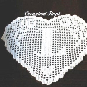 PATTERN crochet filet monogram word "L", crochet pattern heart.pdf