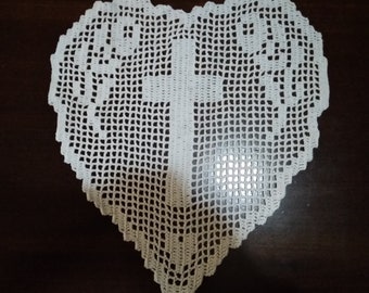Pattern crochet doily cross heart filet