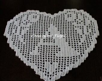 PATTERN CROCHET MONOGRAM  Heart  word &quot;A&quot;. Pdf Crochet doily