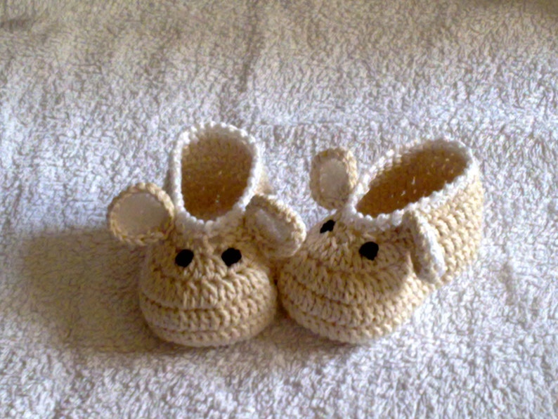 Pattern Crochet Baby Shoes, Newborn Slippers,Crochet Pattern 251. Crochet baby mouse shoes.. Pattern Mouse Shoes . PATTERN 0 12 Months image 2