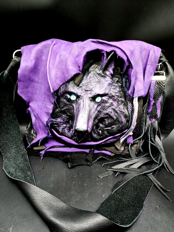 Leather Wolf bag purple and Black 3d Leather Wolf bag purple and Black 3d