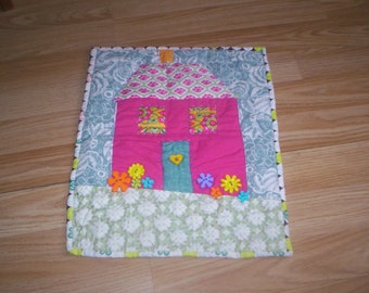 girls wall hanging, wall hanging, bedroom decoration, quilted wall hanging, patchwork wall hanging, colourful wall hanging, mini quilt