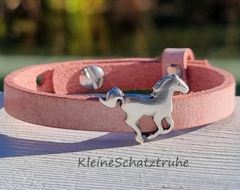 Leather bracelet for girls including sliding bead in desired color