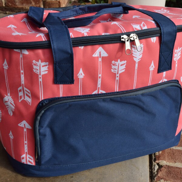 Bolsa nevera grande, Coral y Marina flecha Tribal, con monograma bolso aislado con tapa, enfriador de verano, incluyendo personalización de bolsillo delantero