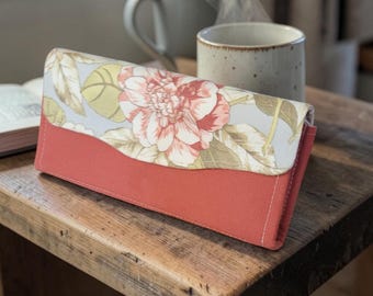 Floral Clutch Wallet with Wrist Strap, Canvas Zippered Pockets, Card Slots