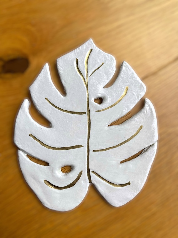 Monstera Drop Dish