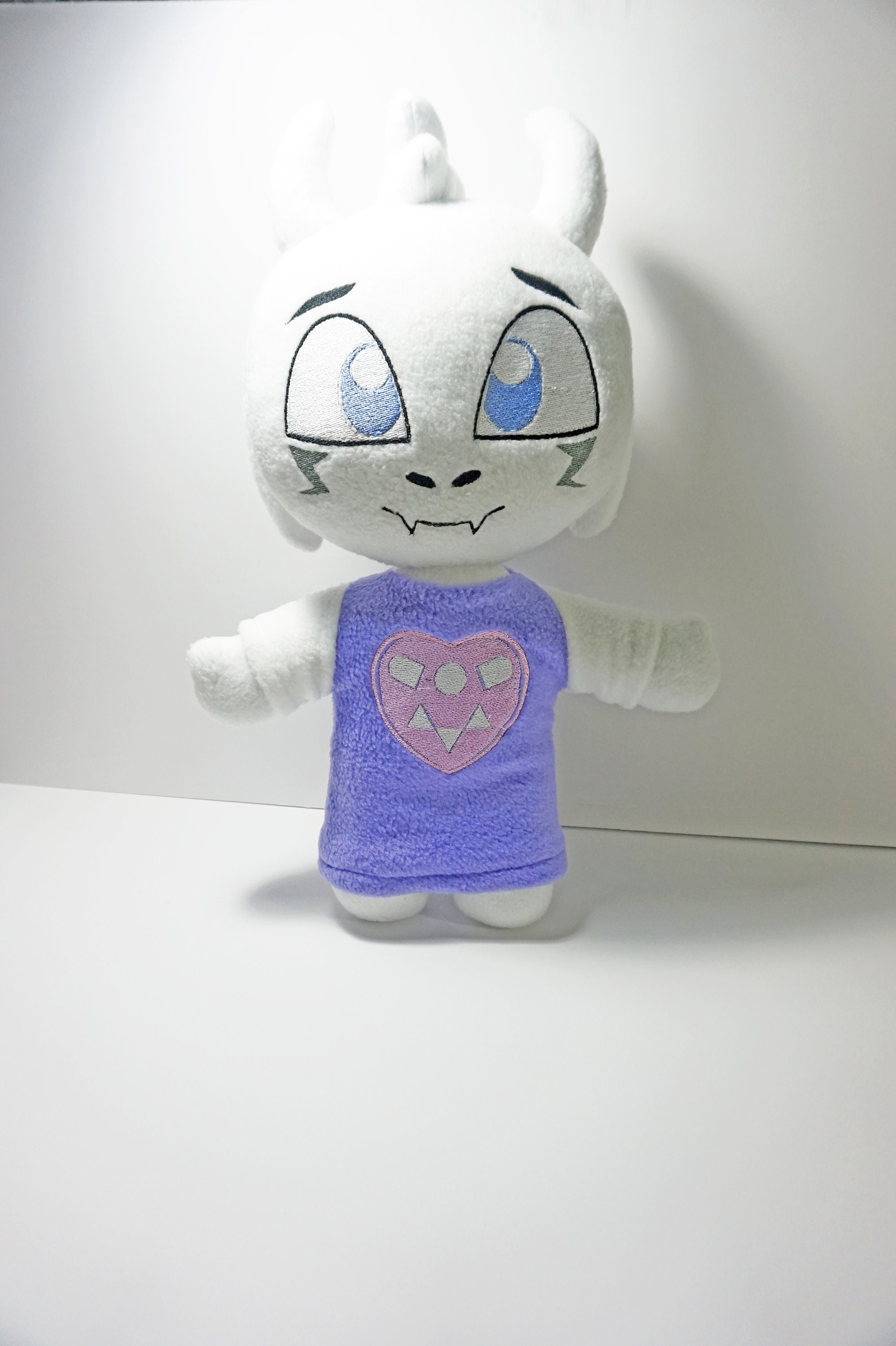 Asriel Dreemur Plush, (unofficial) Undertale, Goat, RPG, Video