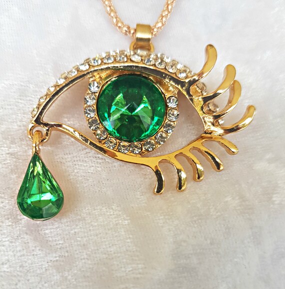 Emerald Green Eye Necklace Magic Eye 