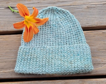Hand knit cap / Wool cap / Hand knit ribbed cap / Winter hat / Knitted wool hat / Watch cap / Women's hand knit wool hat