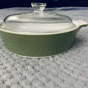 Prato Pyrex Verde Verde 1 litro com tampa