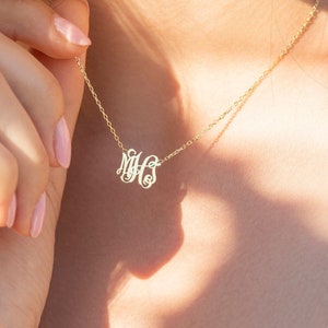Monogram Necklace, Custom Monogram Necklace, Christmas Gift, Personalized Monogram Jewelry, Perfect Gift for Her, Bridesmaids Gift