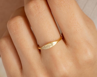 Olive Leaf Ring, Symbol of Peach Ring, Engraved Olive Branch Ring, Nature-Inspired Jewelry Gift for Her, Christmas Gift, Mother's Day Gift